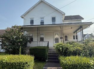 37 Plum Ave, Carbondale, PA 18407