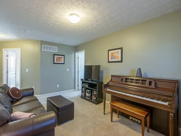5401 Talladega Dr — Photo 31