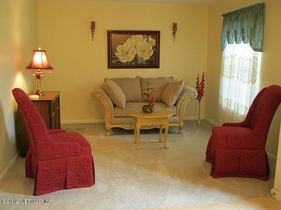 4th image of 12437 Hatton Chase Ln E