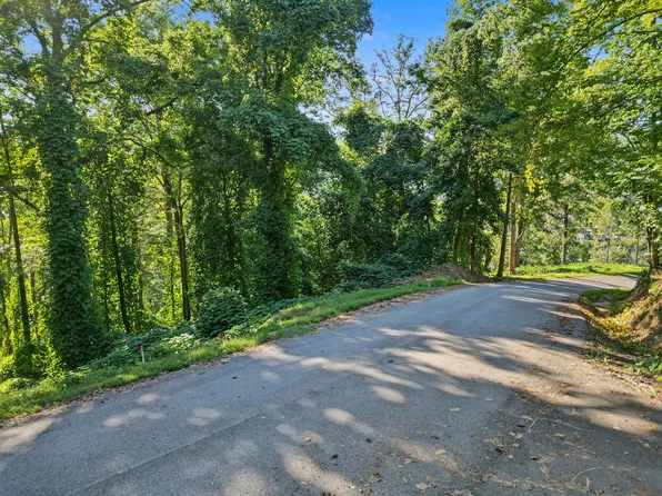 14 Davenport Rd, Gatlinburg, TN 37738