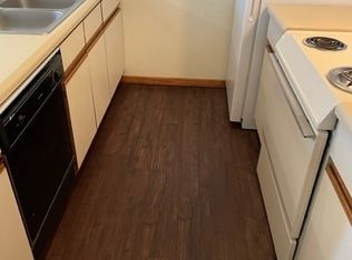 308 South St APT 212, Waukesha, WI 53186
