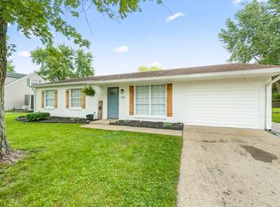 125 Old Trail Dr, Bargersville, IN 46106