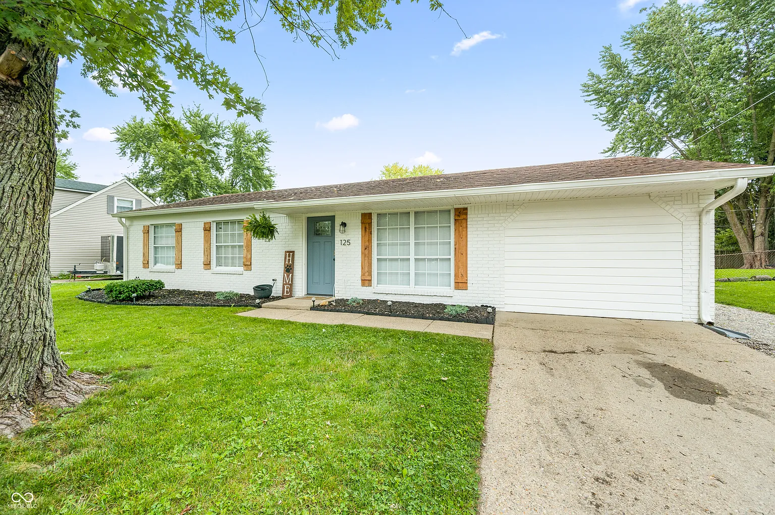 125 Old Trail Dr photo 1