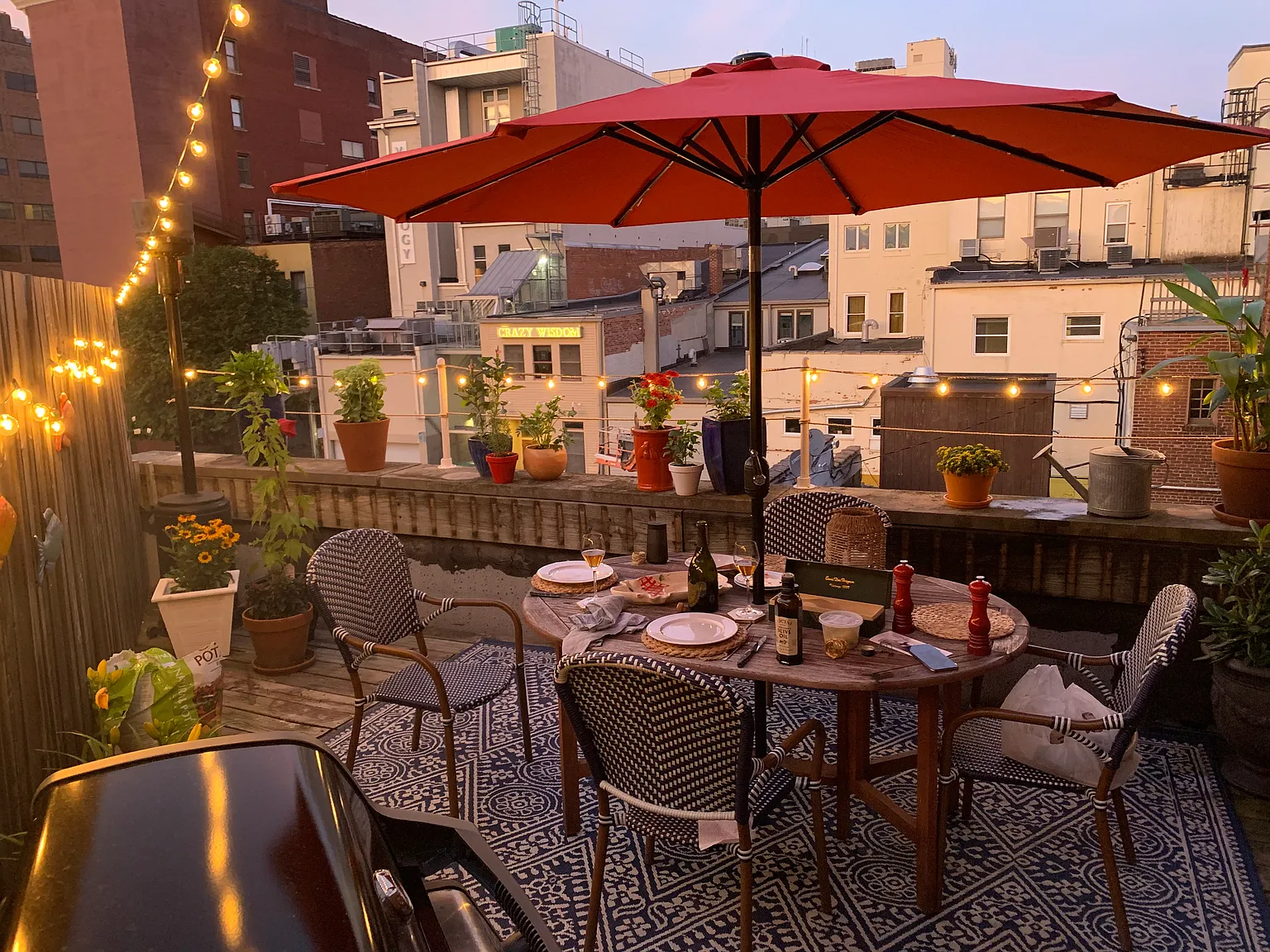120 W Washington St photo 1