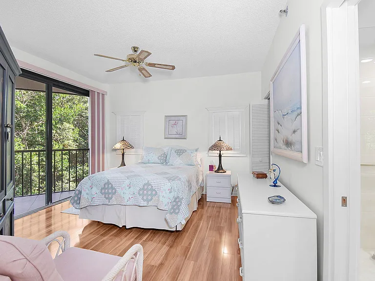 221 NE Plantation Rd #316 — Photo 21