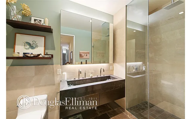 Rented by Douglas Elliman | media 7