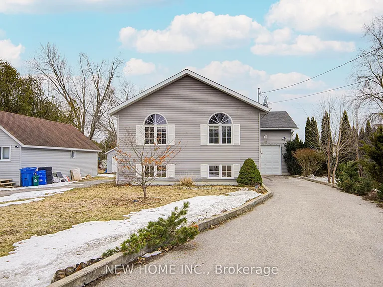 784 Rockaway Rd — Photo 1
