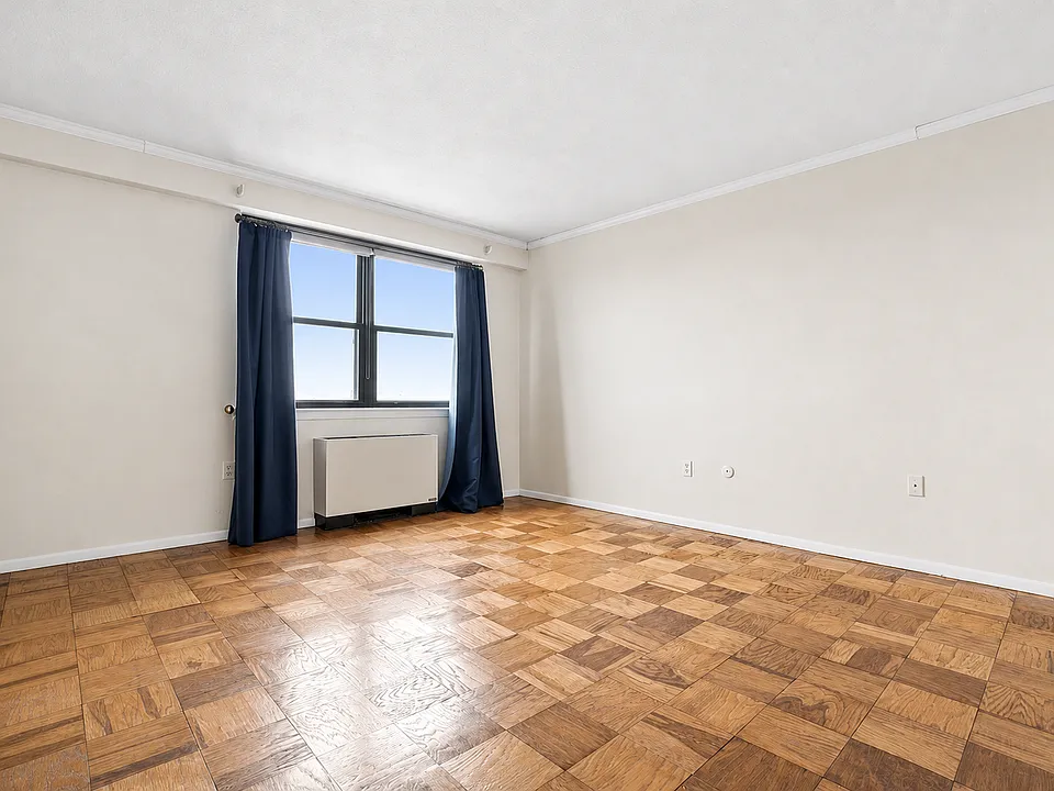 8 Whittier Pl #21B