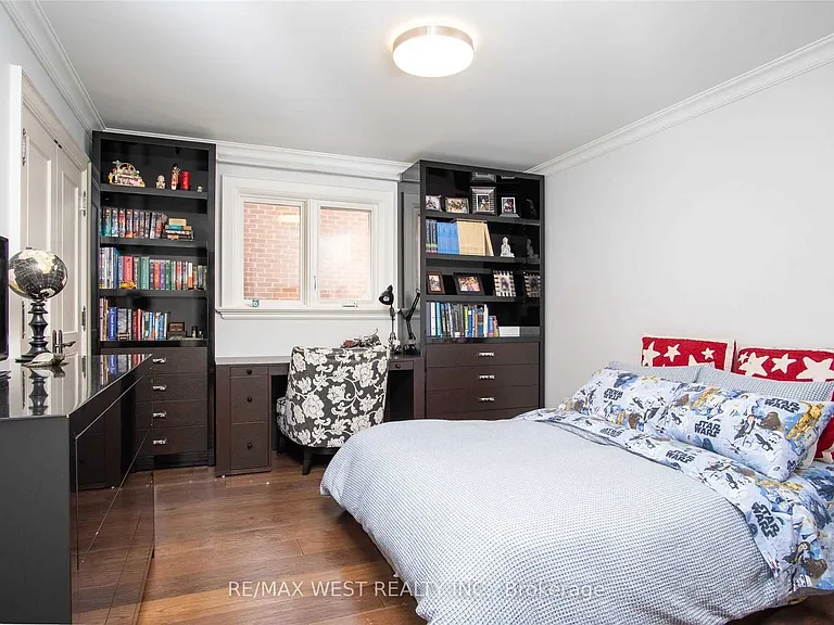 393 Maple Leaf Dr — Photo 12