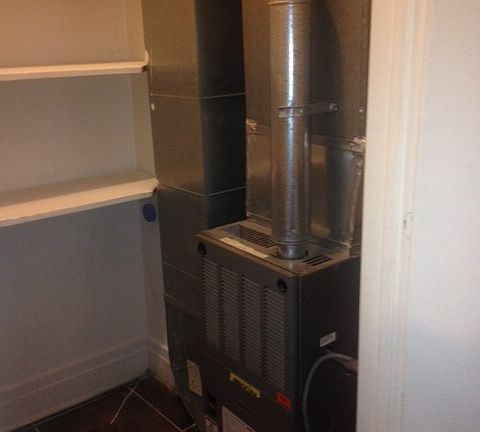 5th image of 1610 N Karlov Ave APT 3