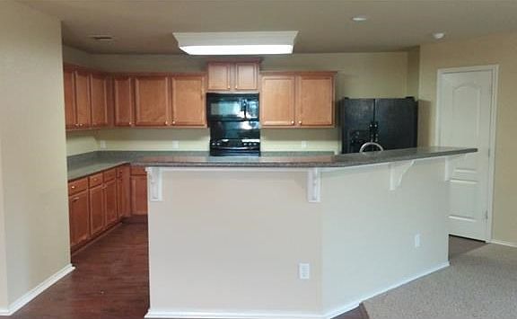 5th image of 212 Wildwood Dr