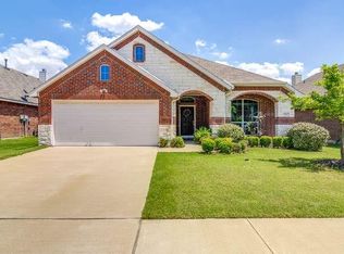 521 Thunder Trl, Forney, TX 75126