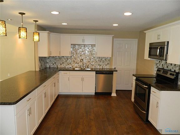 2nd image of 116 Harlan Dr