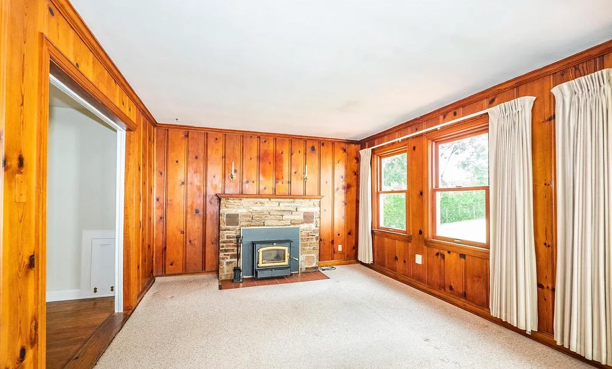 Building Photo - 2950 Strathmeade St
