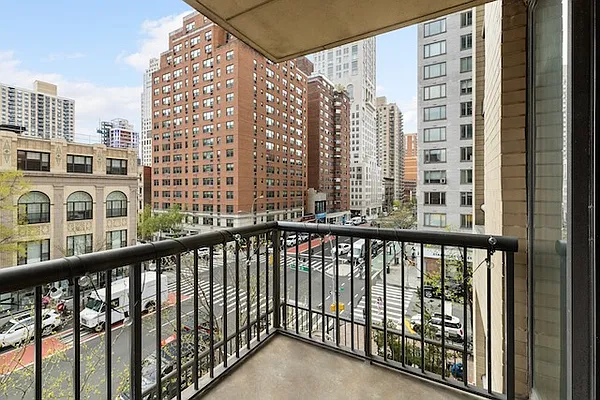 Sold by SERHANT. | media 10