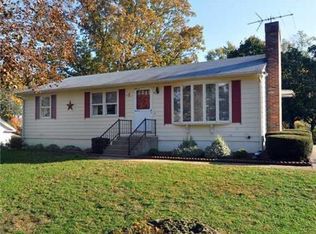 46 Leaf St, West Warwick, RI 02893