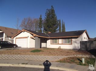 14 Kanan Rd, Oak Park, CA 91377