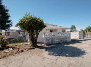 84 E Loma Alta Dr, Altadena, CA 91001