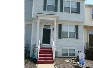 63 Brookfield Dr, Newark, DE 19702
