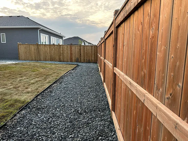 343 Yellow Moon Cres — Photo 26