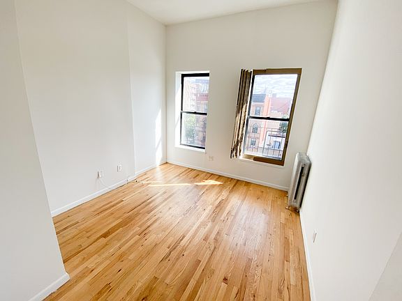 5th image of 2335 1st Ave APT 5D