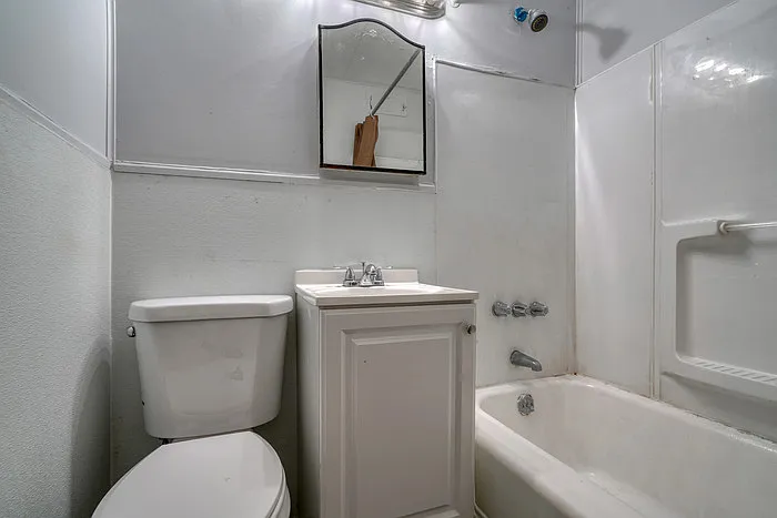 4001 Hilton Rd #1 — Photo 4