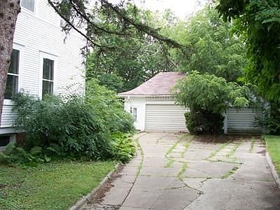 5th image of 307 North Ln
