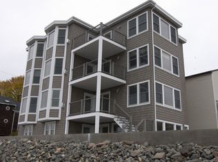 43 March St APT 3, Salem, MA 01970
