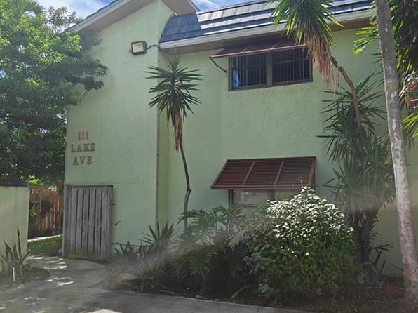 111 Lake Ave APT 8