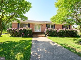 63 Brentwood Ct, Harpers Ferry, WV 25425