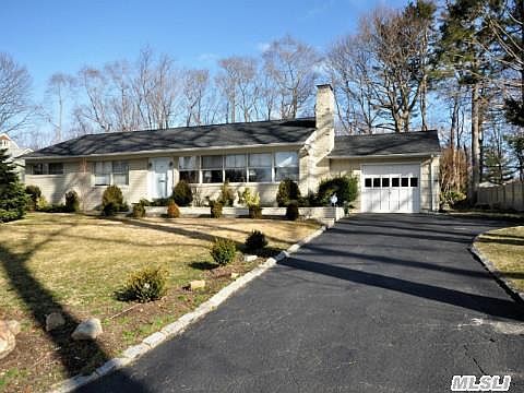 3rd image of 10 Berry Ln