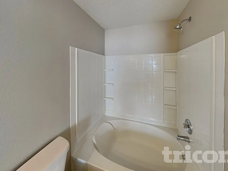 3222 Black Forest Ln — Photo 9