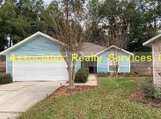 12214 NW 10th Pl, Newberry, FL 32669
