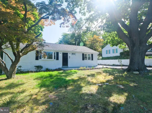 1468 Pennington Rd, Ewing, NJ 08618