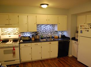 2417 S 3rd Street Plz, Omaha, NE 68108