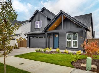 226 SW 19th Ave, Canby, OR 97013