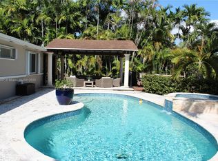 9941 SW 97th Ct, Miami, FL 33176