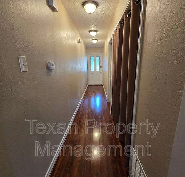 4013 Mabery Ct — Photo 5