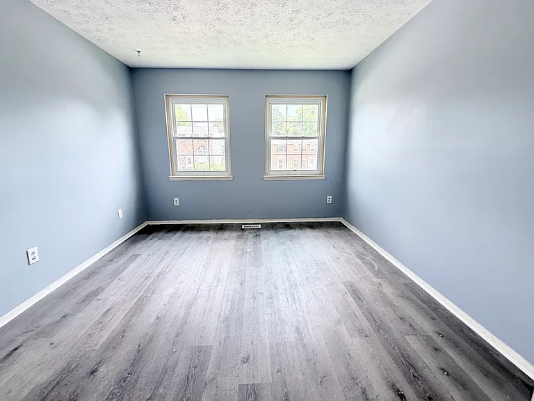 12 Hallview Ct — Photo 13