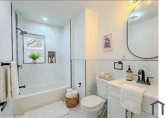 125 Webster St #2 — Photo 9