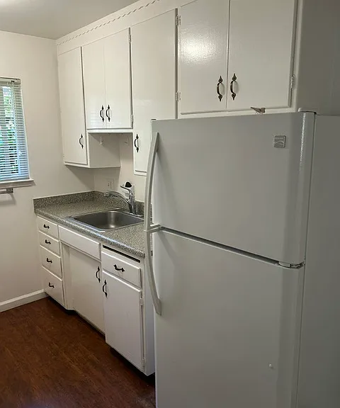 2523 G St #2 — Photo 1