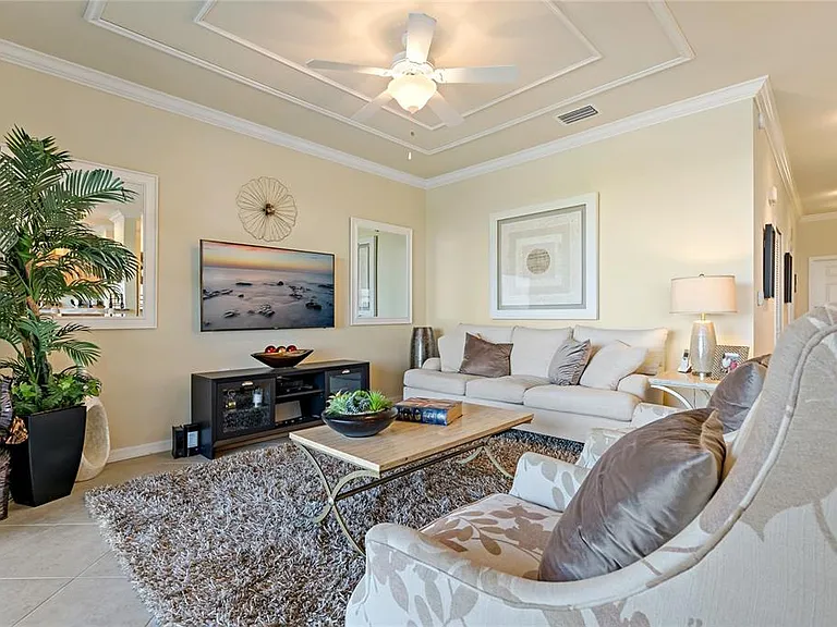 7015 River Hammock Dr #405 — Photo 6