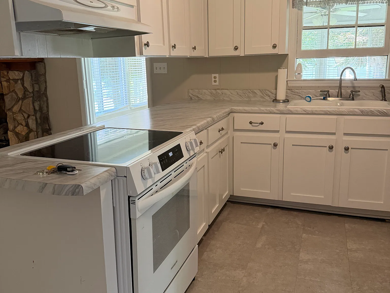 3 bed, 1489 sqft, $1,950 — Photo 3