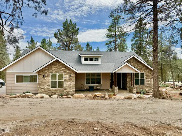11504 Crossbill Dr, Klamath Falls, OR 97601