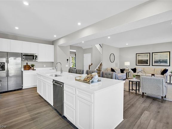 5th image of 1024 Kadas Ln