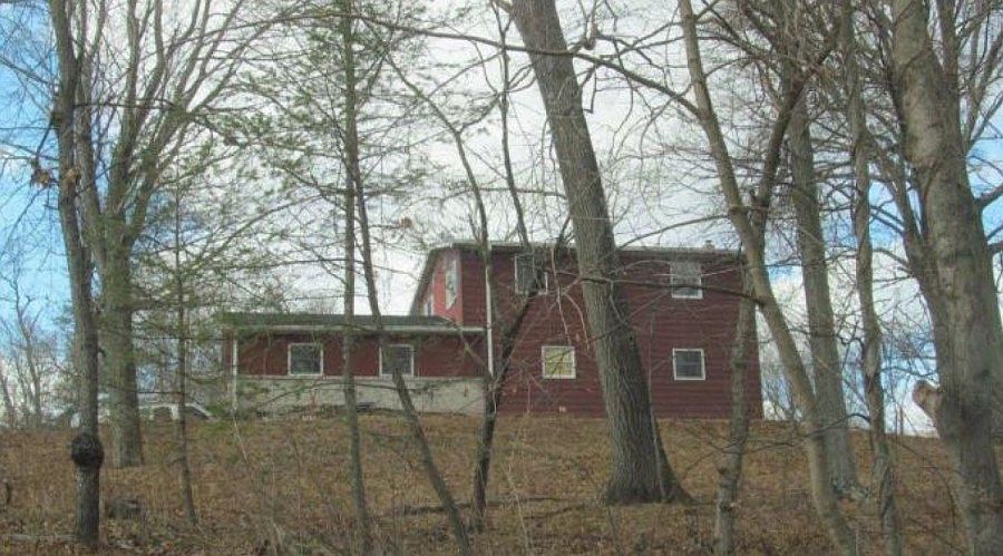 2nd image of 790 Gingrich Ln
