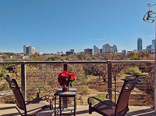901 W 9th St APT 307, Austin, TX 78703