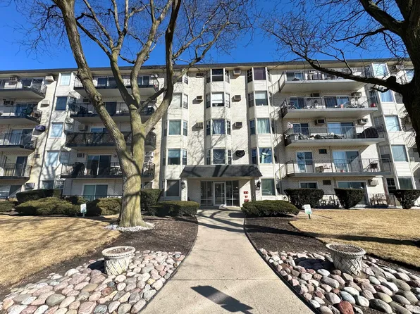 5506 Lincoln Ave Unit 414, Morton Grove, IL 60053
