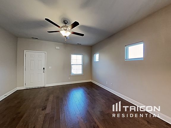 4th image of 123 Bexley Way