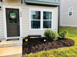 1946 Robin Hill Ln, Raleigh, NC 27610